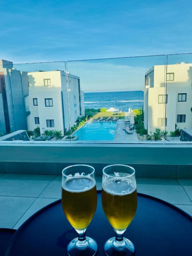 Eastern Blue Beachfront Luxury Apartment Poste Lafayette Exterior foto